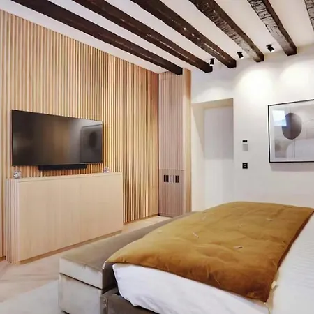 Apartment Saint-romain Luxury