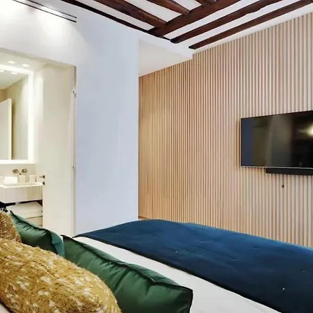 Apartment Saint-romain Luxury