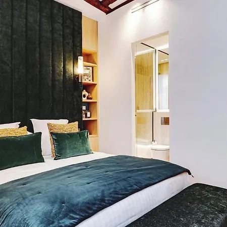 Apartment Saint-romain Luxury