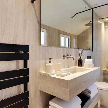 Saint-romain Luxury Paris